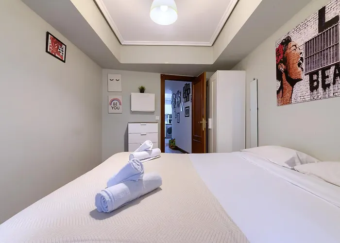 Vivienda Turistica Acogedora En Uribarri Bilbao